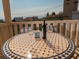 Apartment Bol  13