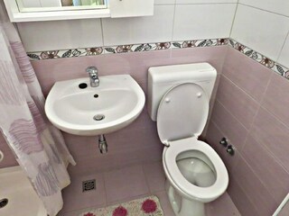 Appartement Baška Voda Équipement 12