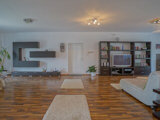 Villa Maierus Wohnzimmer 31