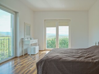 Villa Maierus Schlafzimmer 34