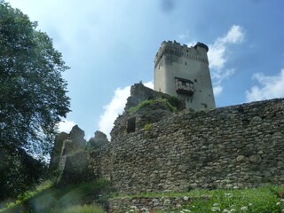 Burg Ohlbrück in Hain