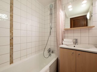 Apartment Megève Features 28