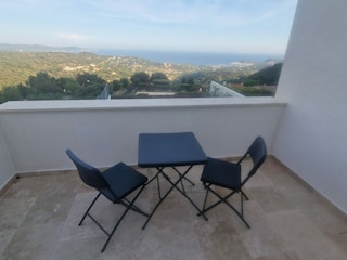 Balkon mit Meerblick vom Schlafzimmer 3