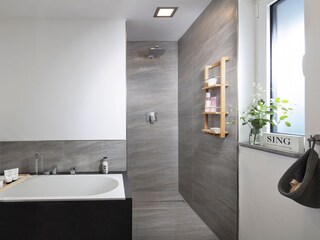 Badezimmer Erdgeschoss