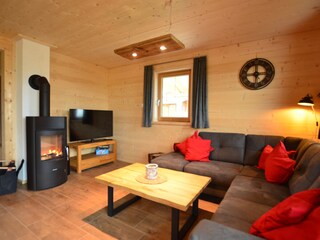 Gemütlicher Wohnbereich mit Schwedenofen