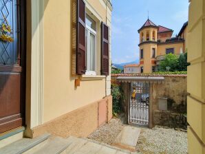 Apartment Elegante Wohnung am Seeufer in Luino - Luino - image1