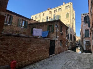 Apartment Canova Canal View - Venice - image1