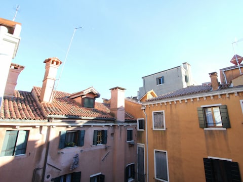 Apartment Apt. S. Marco Tris (300 m. from St. Mark´s Square)