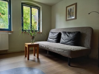 Wohnzimmer mit Schlafsofa, 2. Etage