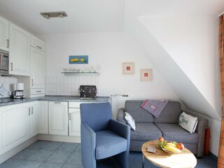 Holiday apartment Wenningstedt Living Room 12