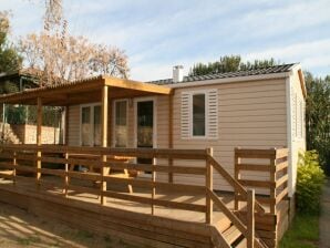 Holiday house Bungalow with Terrace and Parking - Vilanova i la Geltrú - image1