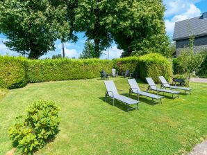 Holiday house Geräumiges Ferienhaus mit Garten - Bütgenbach - image1