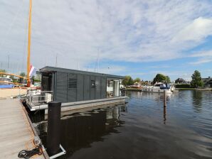 Ferienhaus Verbringen Sie die Nacht auf dem Wasser in Lemmer - Lemmer - image1