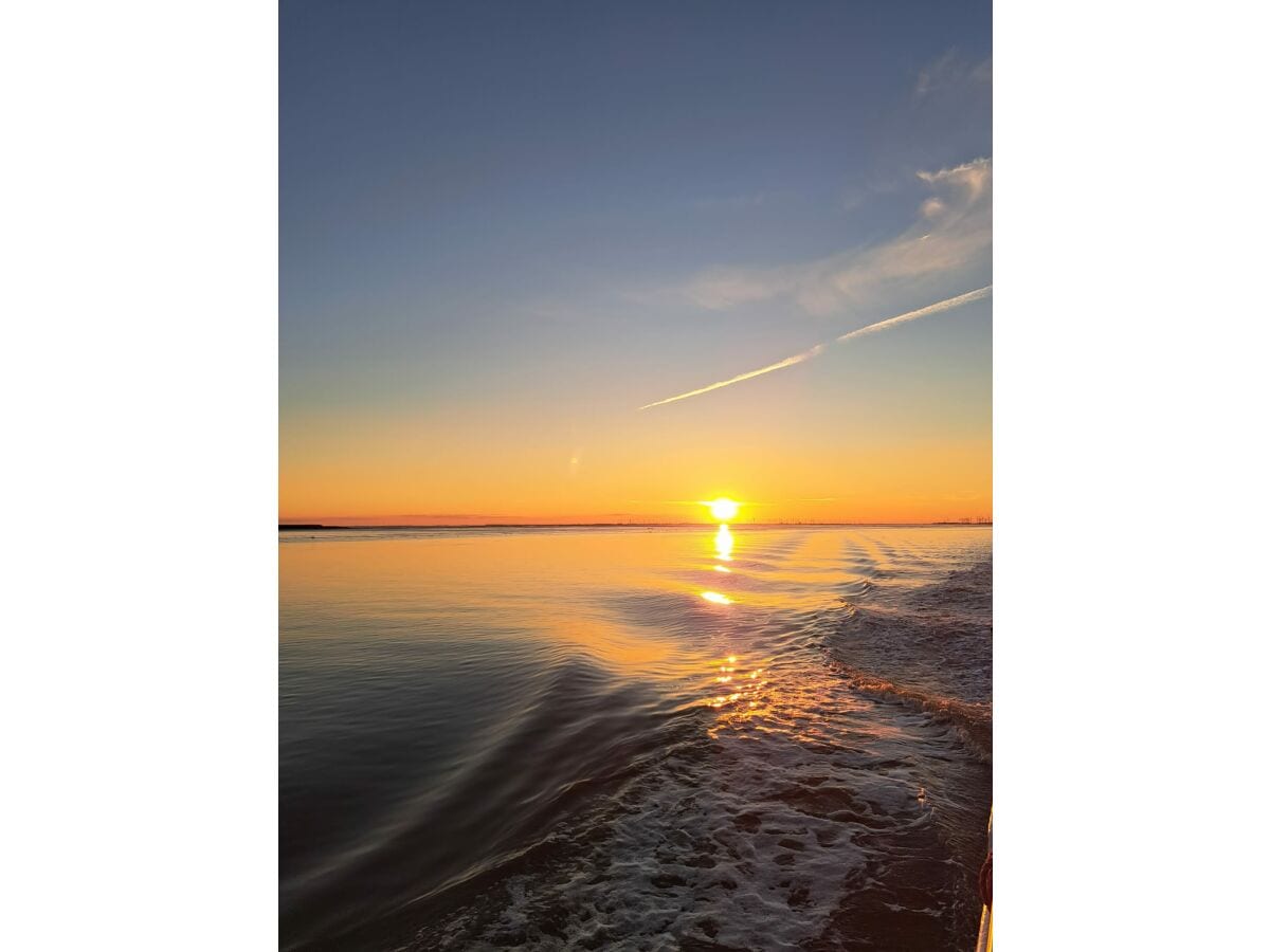 Sonnenuntergang im Dollart -von Delfzijl nach Ditzum-