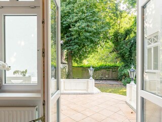 1. Schlafzimmer mit Terrassenzugang