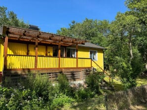 Holiday house Yellow Figeholm - Figeholm - image1