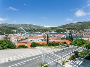 Apartment Guest House Bridge View - Studio with Balcony and Sea View - Mokošica - image1