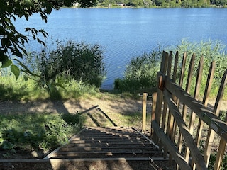 Zugang zum Kanal / zum See