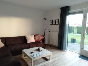Ferienhaus Amazing bungalow with garden