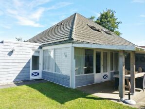 Ferienhaus Duinrooswoning met terras