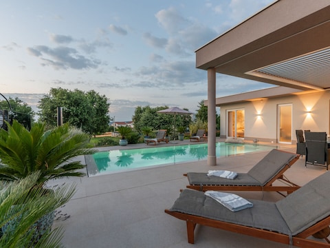 Villa Serena met zwembad