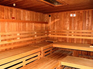 Die Sauna im Gebäude