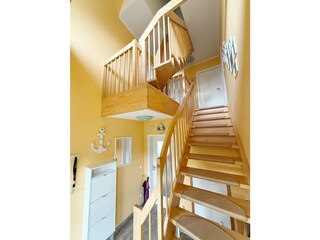 Treppen in das 1 OG & Spitzboden