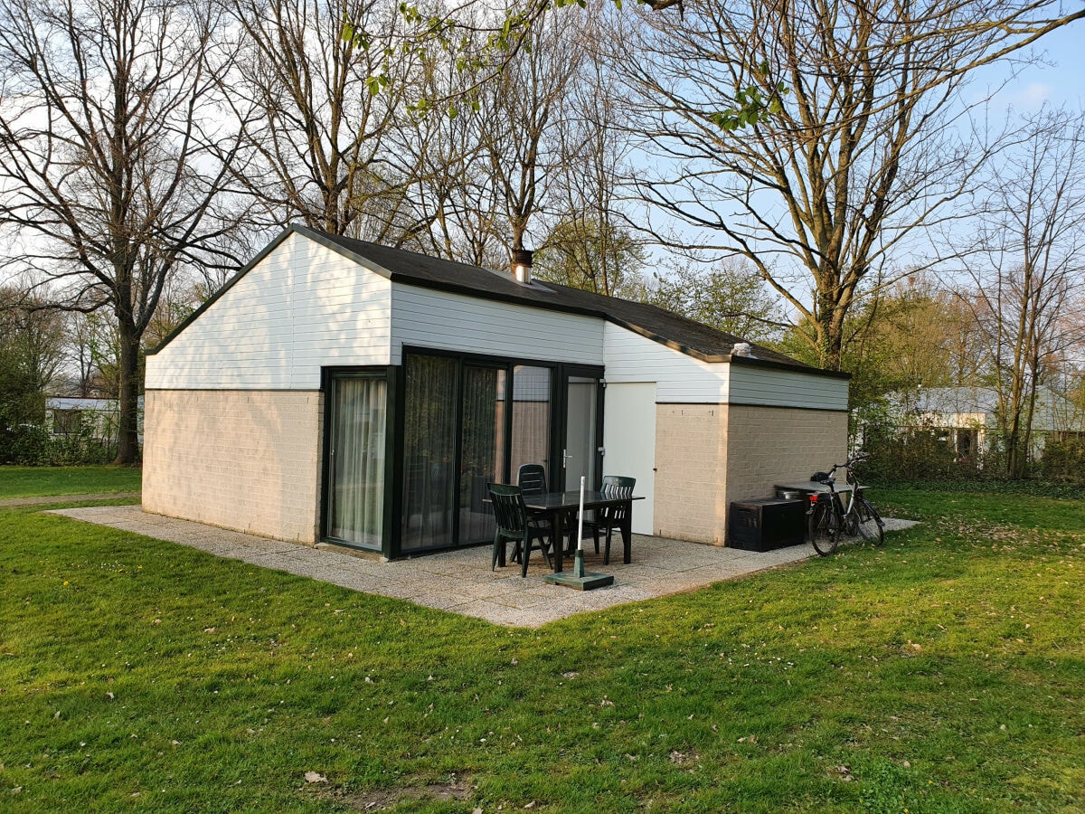 Bungalow Simpelveld Außenaufnahme 2