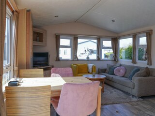 Chalet Vrouwenpolder  13