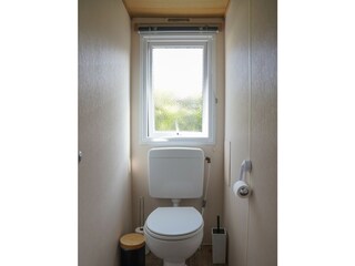 Chalet Vrouwenpolder  17