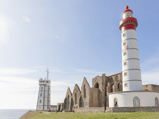 Holiday house Ploudalmézeau Environment 28