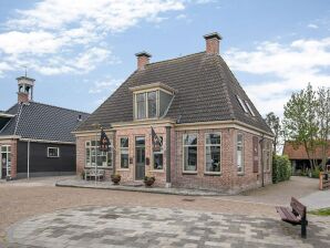 Groepsvakantiehuis met tuin - Ternaard - image1