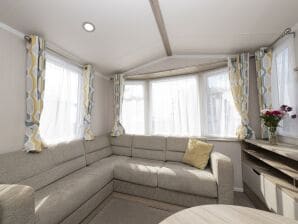 Sunbeam Caravan by Belvilla - Polperro - image1