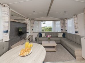 Suncrest Plus Caravan by Belvilla - Polperro - image1