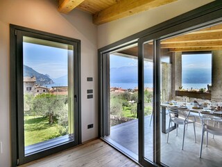 Villa Gargnano Buitenaudio-opname 3