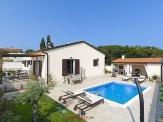 Villa Pula Enregistrement extérieur 2