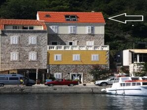 Just by the Sea Apartments- One Bedroom Apartment with Sea View - Trstenik - image1