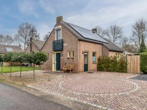 Ferienwohnung De Eewijkse Hoeve - Winssen - image1