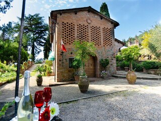 Ferienhaus Uzzano Außenaufnahme 5