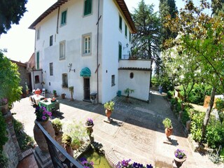 Ferienhaus Uzzano Außenaufnahme 17