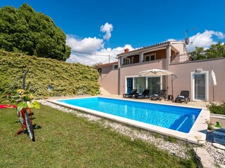 Villa Kukci Outdoor Recording 3