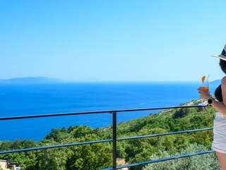 Villa Labin Outdoor Recording 2