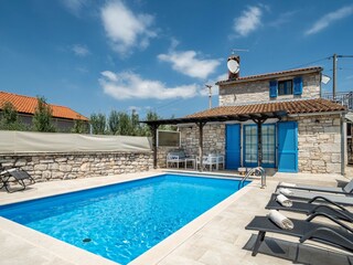 Ferienhaus Višnjan Außenaufnahme 1