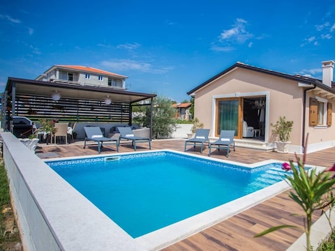 Villa Mihaela