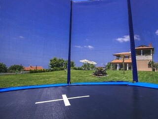 Villa Tinjan Outdoor Recording 8