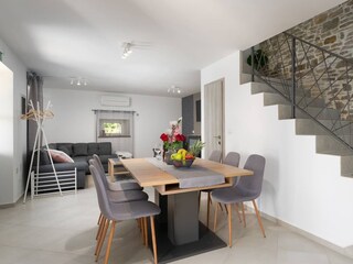 Villa Oprtalj Features 27