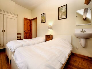 Villa Spa Features 12