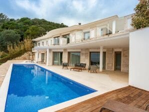 Geräumiges Ferienhaus mit Pool - Tossa de Mar - image1