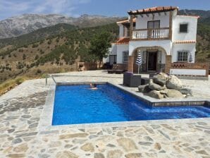 Holiday house Panoramic holiday home with mediterranean view - Salares - image1