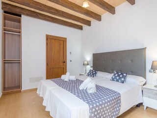 Villa Sencelles Características 83